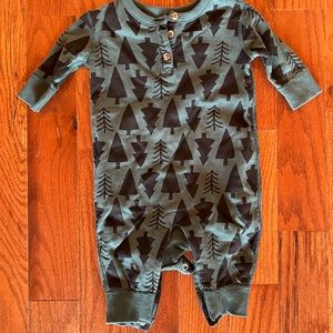 Hanna Anderson outfit